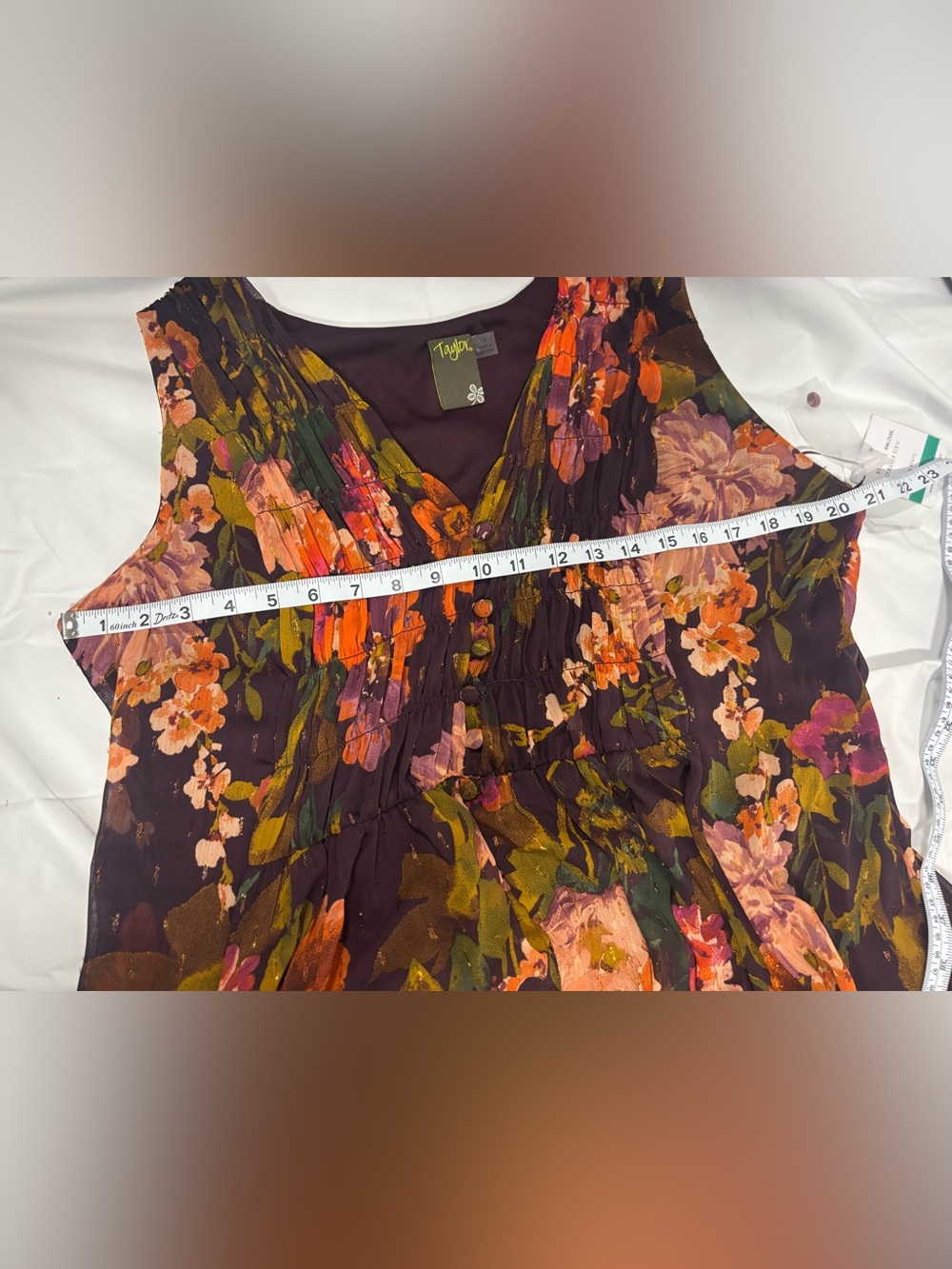 NWT Women’s Taylor Floral Smocked A-line Dress Size 16 - Picture 13 of 14